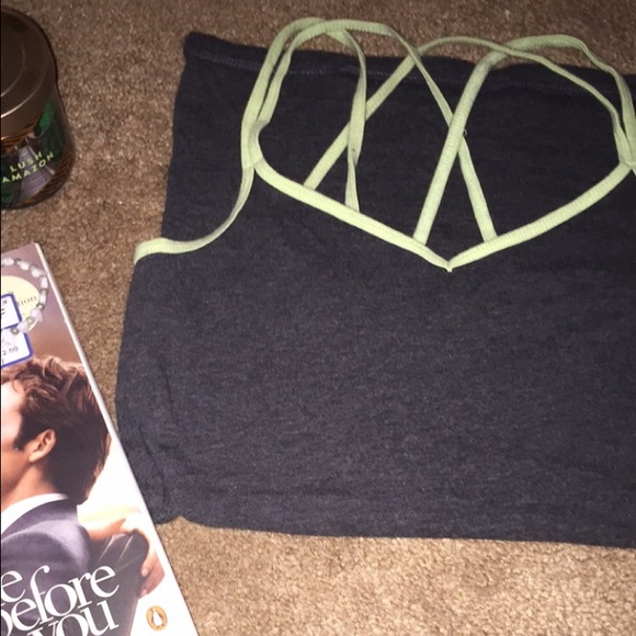 Aeropostale tank top 🌿 - Picture 2 of 3