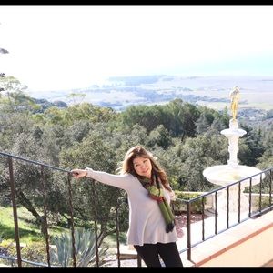 Meet your Posher, Victoria