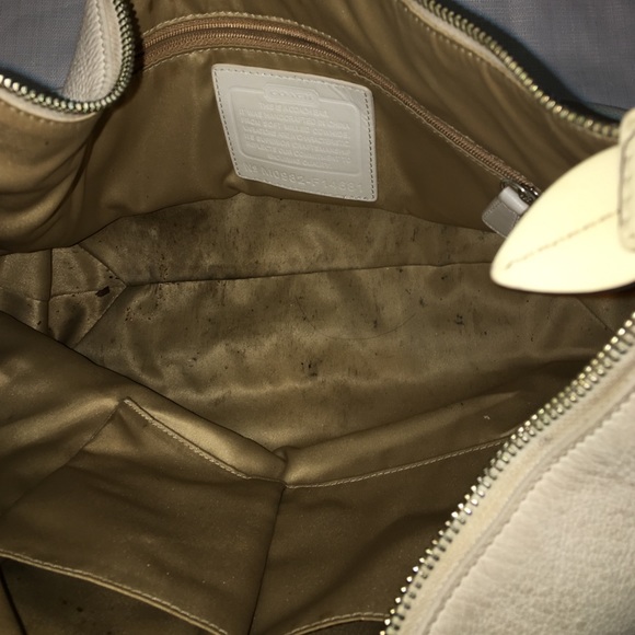 Authentic Coach handbag - Picture 2 of 4