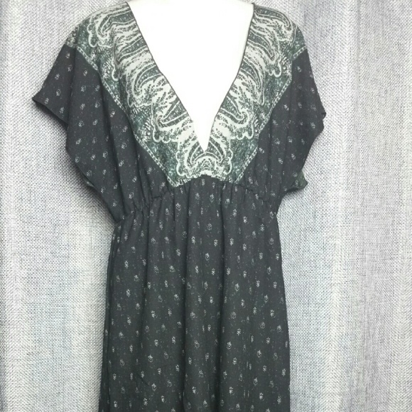 Urban outfitters ecote kimono high low maxi L