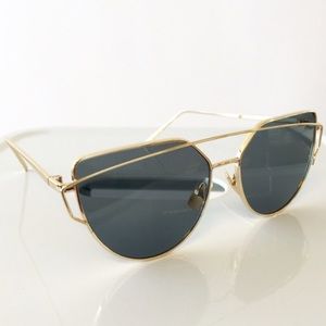 💥LAST1BLACK & GOLD CATEYE METAL MIRRORED AVIATORS