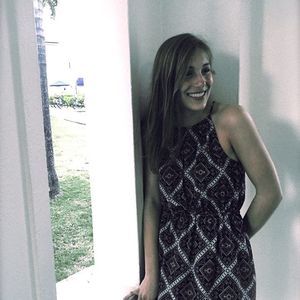 Meet your Posher, Isabelle