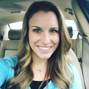 Meet your Posher, Reagan