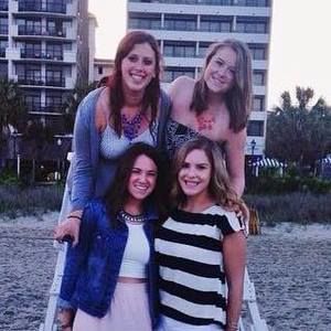 Meet your Posher, Casey