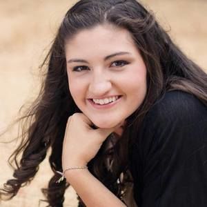 Meet your Posher, Vanessa