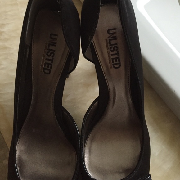 Black pumps - Picture 3 of 4