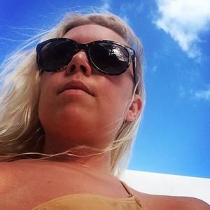 Meet your Posher, Stacy