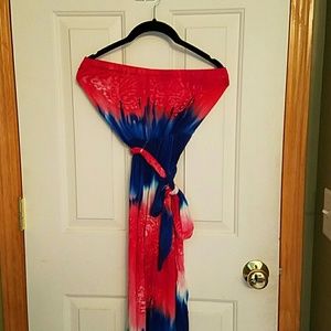 Maternity maxi dress