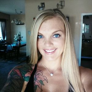 Meet your Posher, Nichole