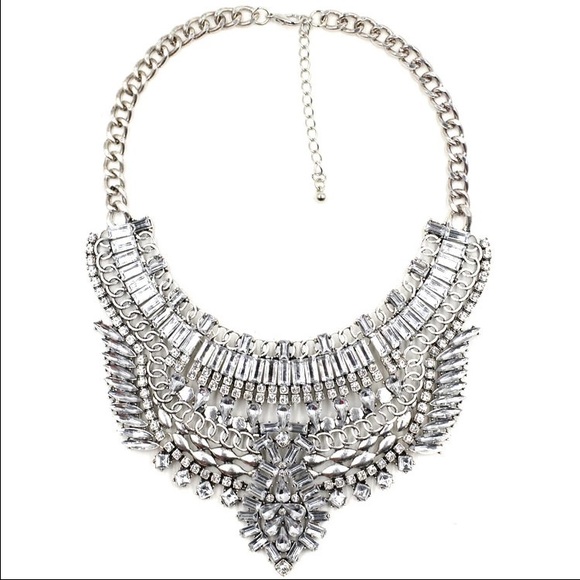 Costume necklace - never worn