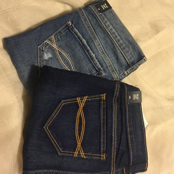 *BRAND NEW* Slim Abercrombie Jeans (2 PAIR👖😍) - Picture 2 of 3