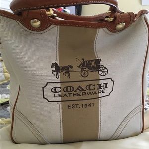 Coach classic tote
