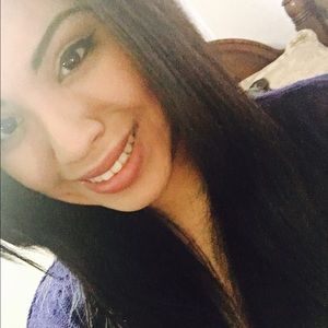Meet your Posher, Janel
