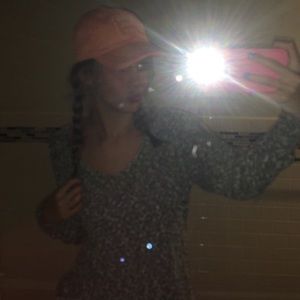 Meet your Posher, Megan