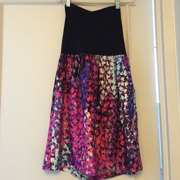 AQUA strapless dress