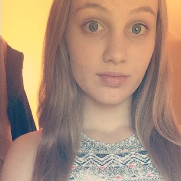 Meet your Posher, Gabrielle