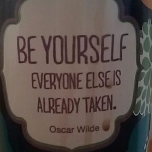 Meet your Posher, Alexandra