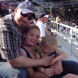 Meet your Posher, Alyson