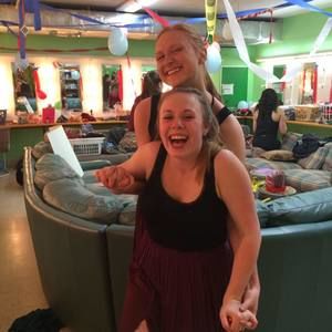 Meet your Posher, Molly