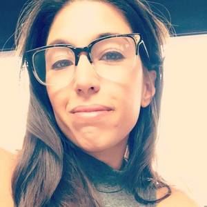 Meet your Posher, Carla sofia