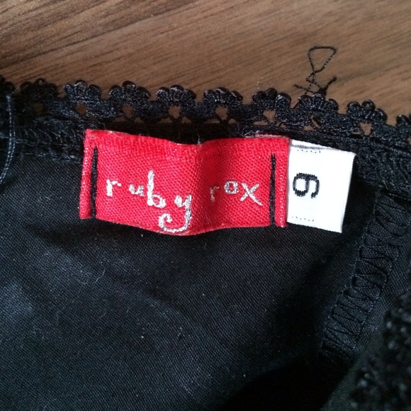 Ruby Rox strapless Party Dress - Picture 3 of 3