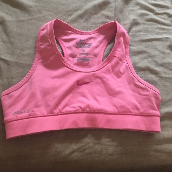 Nike pro Combat top
