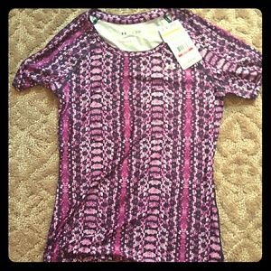 Under Armour fitted heat gear short sleeve top