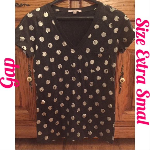Gap Charcoal Grey w/ Silver Polka Dots Tee Sz XS