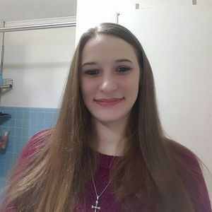 Meet your Posher, Alisha