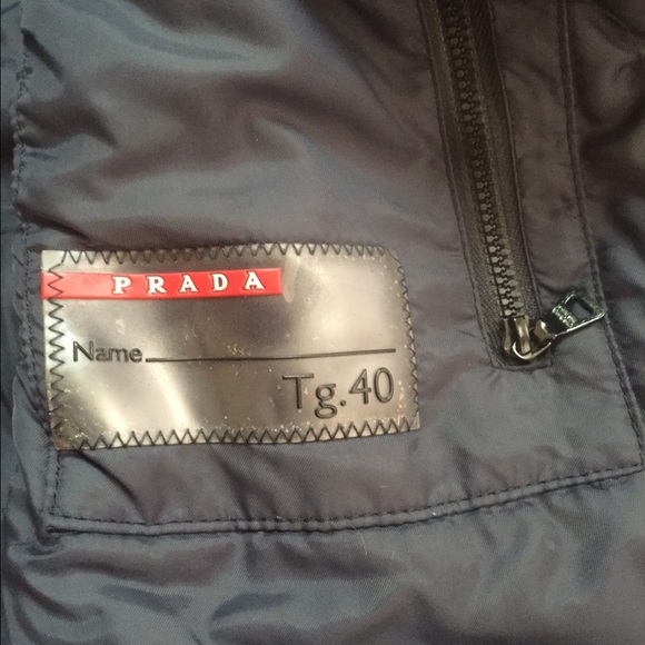 Authentic Prada jacket - Picture 2 of 4