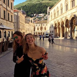 Meet your Posher, Christa