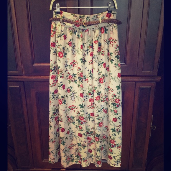 Floral belted maxi skirt. NWOT. - Picture 1 of 1