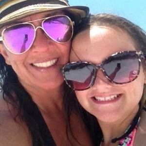 Meet your Posher, Leanne