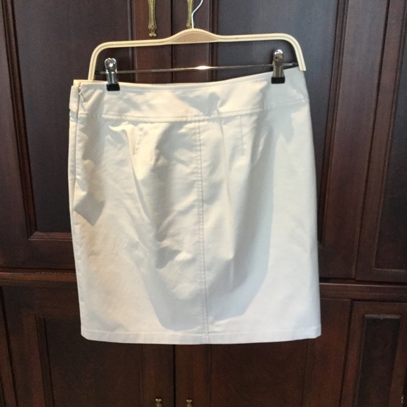 Self-belted pencil skirt. - Picture 2 of 2