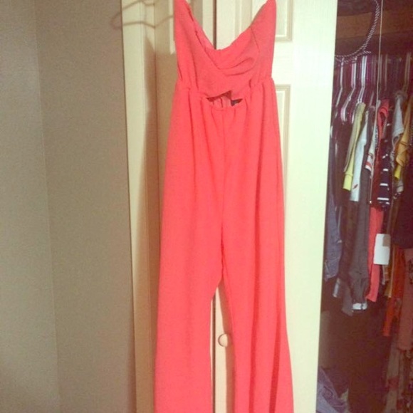 Coral romper
