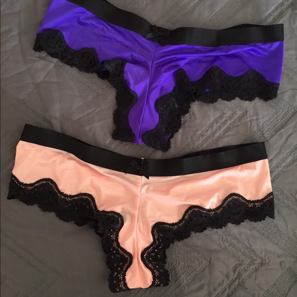 NWT Victoria's Secret panties. CHEEKY. Set of 2/SM - Picture 1 of 2