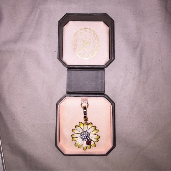 Juicy Couture Charm Daisy with ladybug