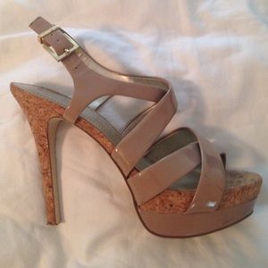 Jessica Simpson stilettos