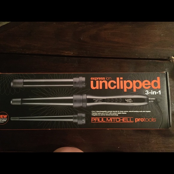 New Professional Paul Mitchell 3 in 1 wand