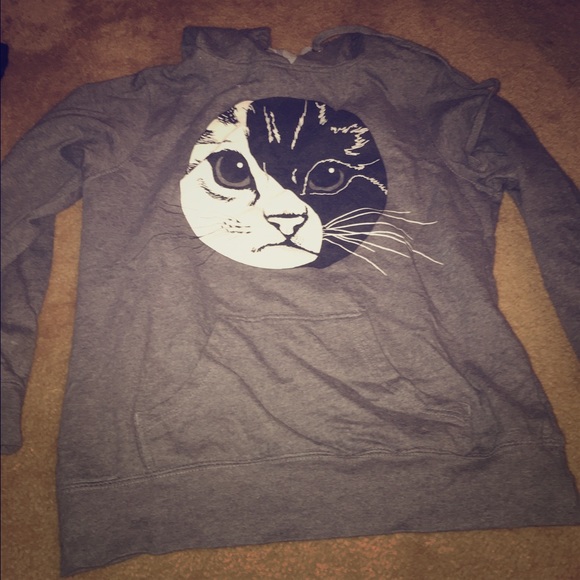 Cat sweatshirt