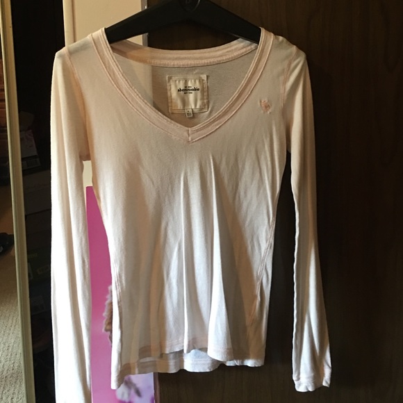 Abercrombie long sleeve tee