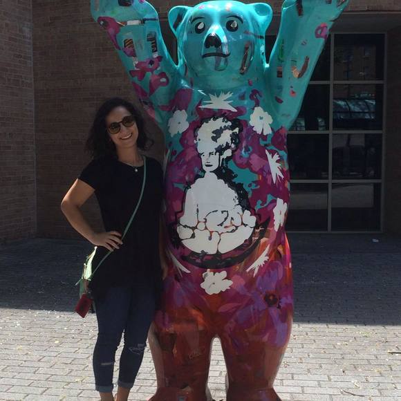 Meet your Posher, Roya - Picture 1 of 1