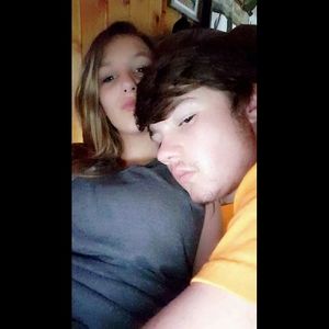 Meet your Posher, Hallah