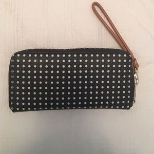 Fossil wristlet wallet