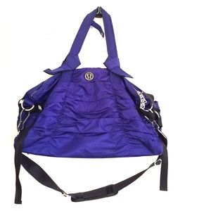 Gorgeous Lululemon gym/weekend bag