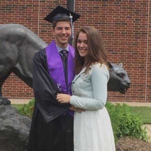 Meet your Posher, Alex