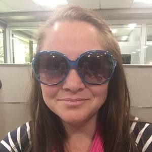 Meet your Posher, Holly