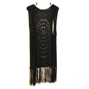 Sleeveless black cardigan from F21