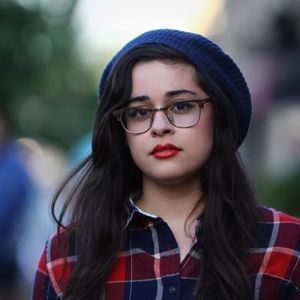 Meet your Posher, Esther