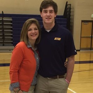 Meet your Posher, Paige